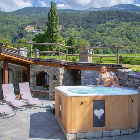 Villamour Boutique & 4* La Salle