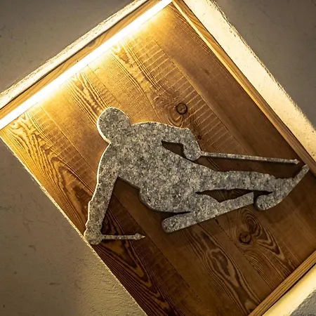 Villamour Boutique & La Salle