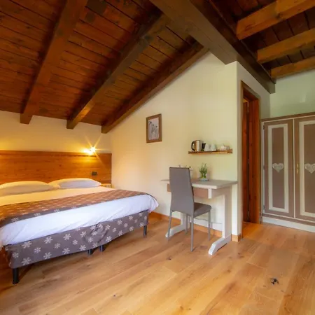 Villamour Boutique & 4* La Salle