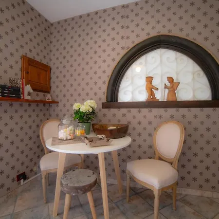 Villamour Boutique &