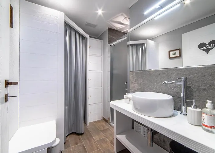 Villamour Boutique &