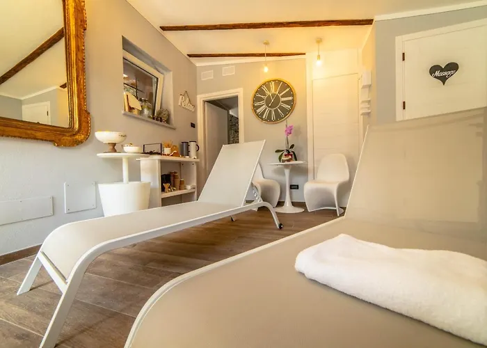 Villamour Boutique & Hotel 4*