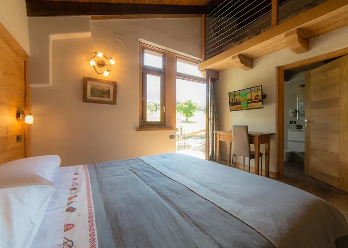 Villamour Boutique & Hotel